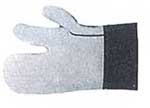 358 - Leather three-finger gloves with cuff
